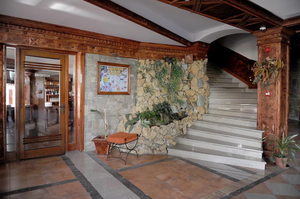 Hotel Centar Balasevic Belgrad Exteriör bild