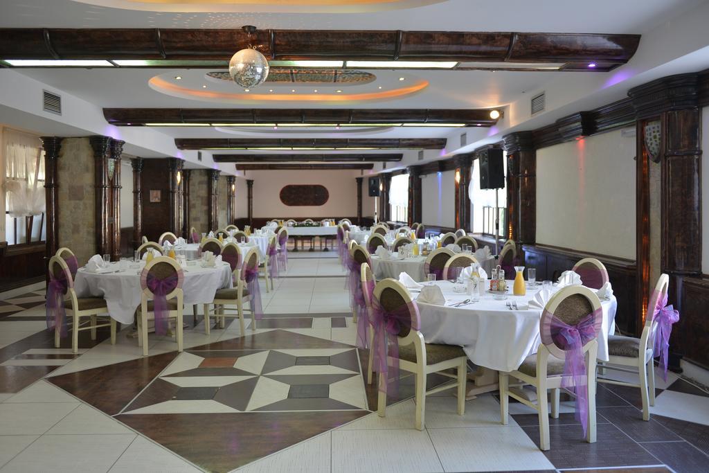 Hotel Centar Balasevic Belgrad Exteriör bild